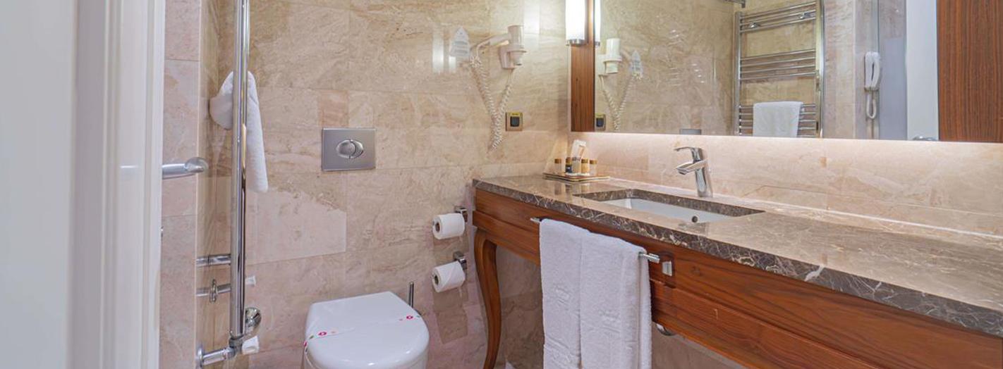 Alusso Thermal Hotel Spa & Convention Center
