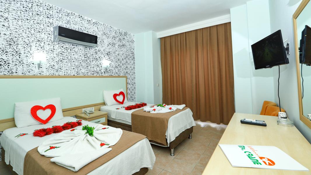 Mr Crane Hotel