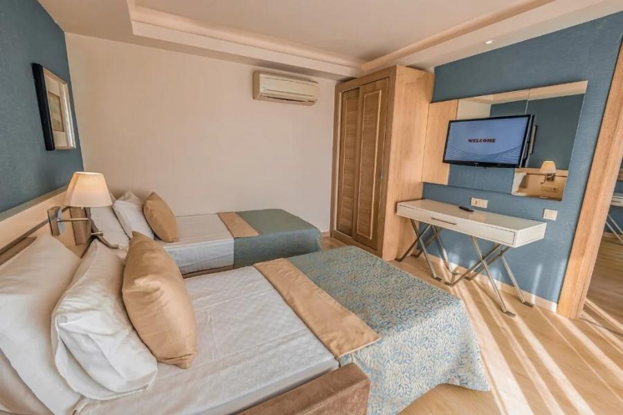 Castival Hotel Yılbaşı Özel | Side Tatili | 3 Gece 4 Gün