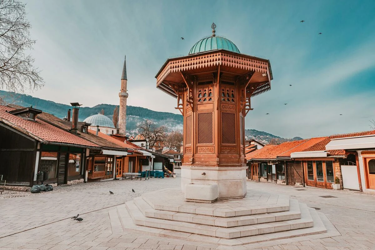 Ankara Çıkışlı Kosovalı Büyük Balkanlar Turu - AJET İLE EXTRA TURLAR VE AKŞAM YEMEKLERİ DAHİL SKP-SKP