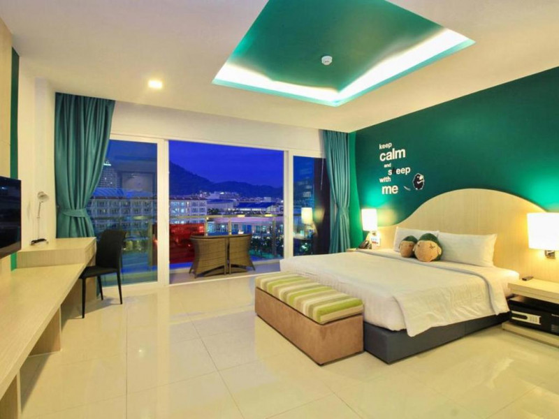 OMAN AIR ILE PHUKET TURU (SLEEP WITH ME HOTEL & PATONG VB.)(6 GECE 8 GUN)  OMAN AIR/ISTANBUL HAVALIMANI/ MUSCAT AKTARMALI