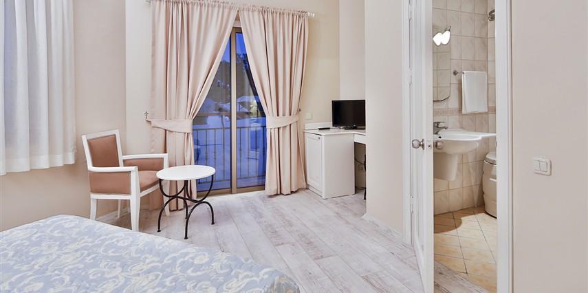 Costa 3S Beach Resort Bodrum | 3 Gece Konaklamalı | İstanbul , İzmit, Bursa ve İzmir Hareketli