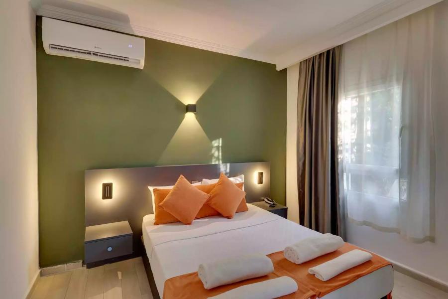 Leo Beach Resort +16 / 4 Gece 5 Gün