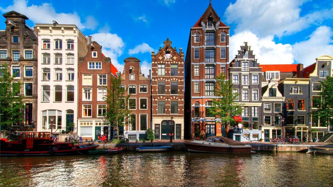 Comfort Benelux & Paris & Alsace Türk Hava Yolları ile 7 Gece AMS-BSL