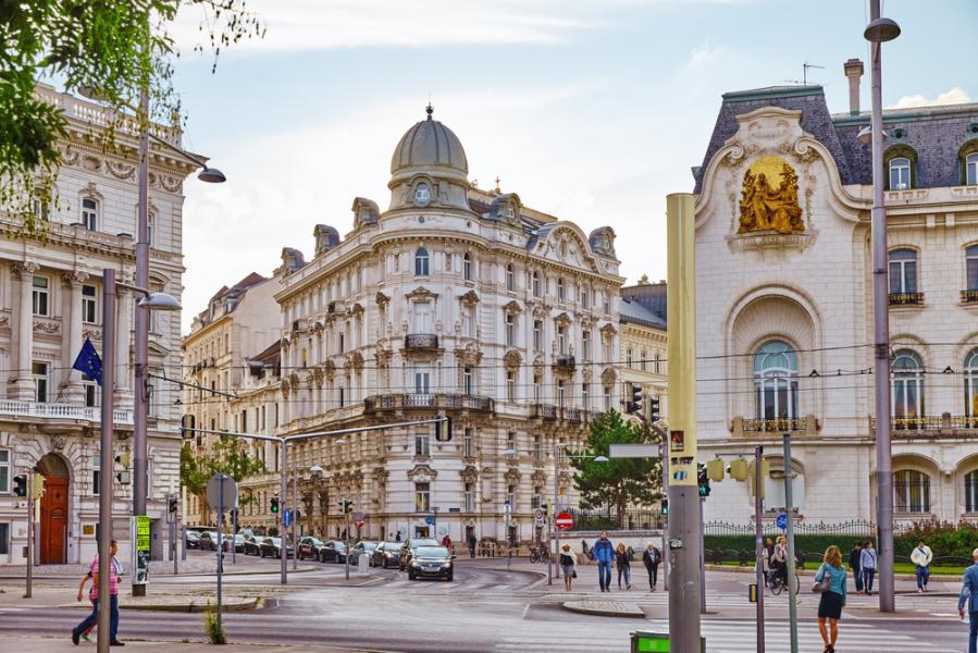 BUDAPEŞTE & VİYANA & PRAG - 5 Gece - Pgs - Bud-Prg 