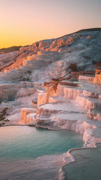  Bozcaada Ayvalık Çeşme Kuşadası Pamukkale Salda Gölü Turu (2 Gece Otel Konaklamalı)