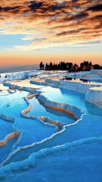  Bozcaada Ayvalık Çeşme Kuşadası Pamukkale Salda Gölü Turu (2 Gece Otel Konaklamalı)