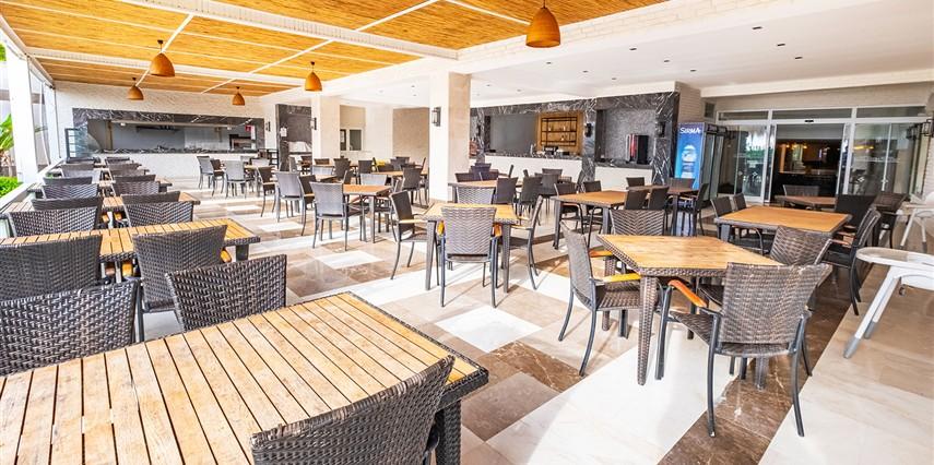 Sunland Resort Kemer 4 Gece 5 Gün