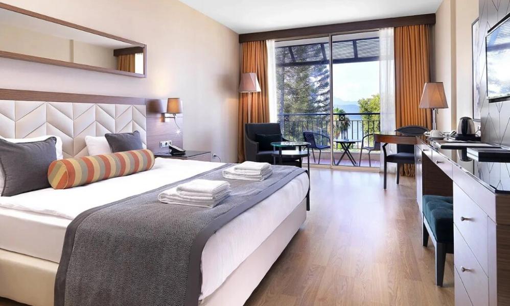Imperial Turkiz Resort Hotel 4 Gece 5 Gün
