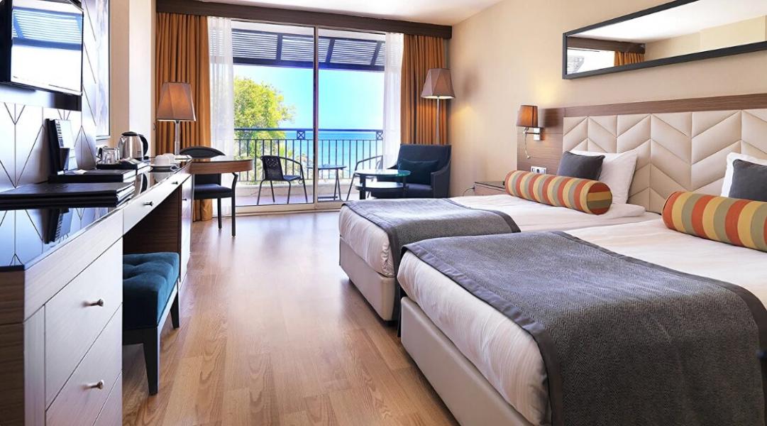 Imperial Turkiz Resort Hotel 4 Gece 5 Gün