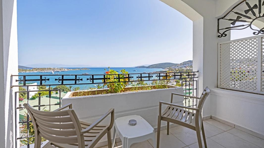 Royal Asarlık Beach Hotel 3 Gece 4 Gün