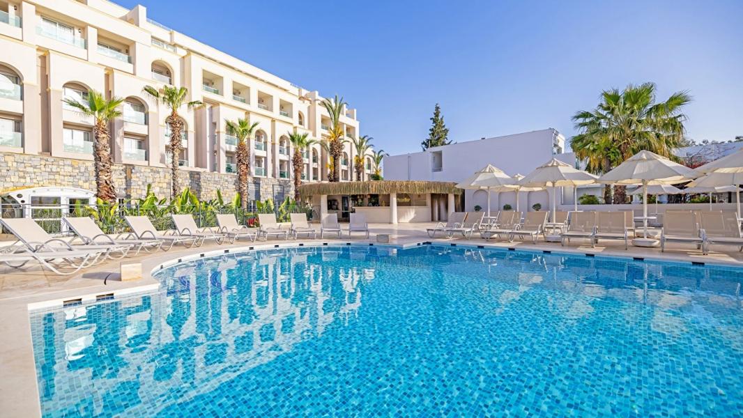 Royal Asarlık Beach Hotel 4 Gece 5 Gün