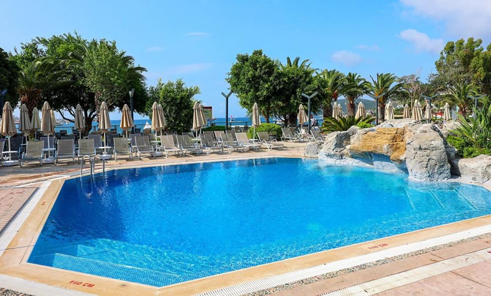 Royal Asarlık Beach Hotel 4 Gece 5 Gün