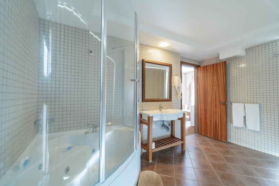 Pineta Park Deluxe Hotel 3 Gece 4 Gün