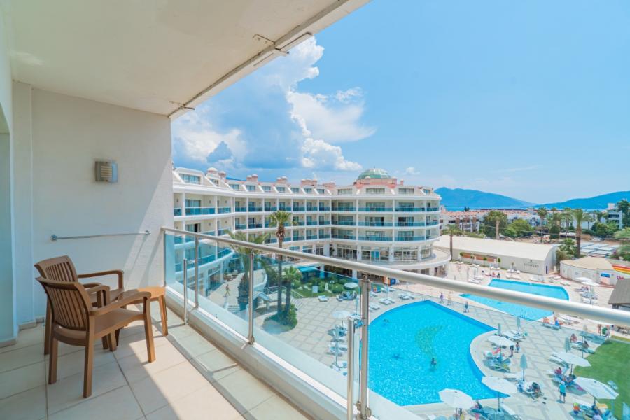 Pineta Park Deluxe Hotel 3 Gece 4 Gün
