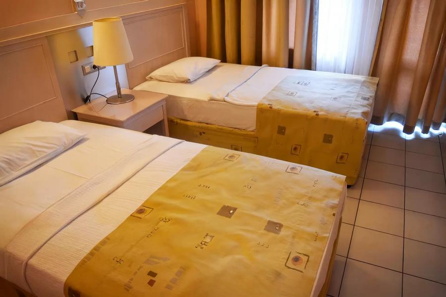Ares Dream Hotel 4 Gece 5 Gün