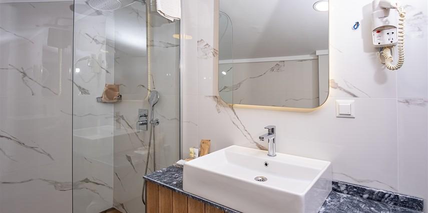 Saint Star Hotel 3 Gece 4 Gün