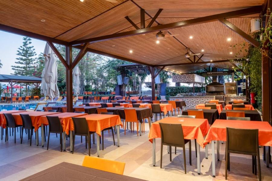 Fame Hotel 4 Gece 5 Gün