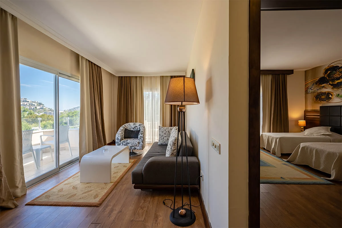 Golden Age Hotel Yalıkavak 4 Gece 5 Gün