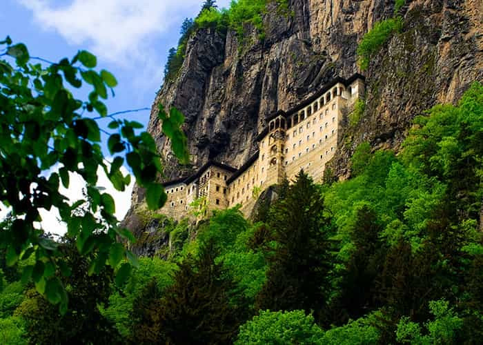 Karadeniz Yaylalar ve Batum Turu / 4 Gece Otel Konaklamalı / İstanbul Çıkışlı