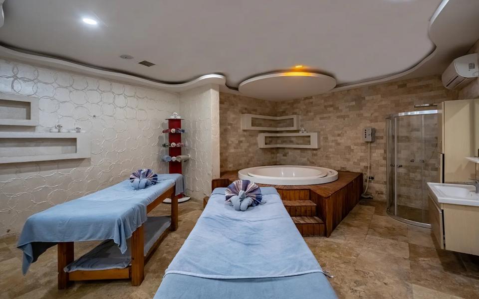 Golden Beach Resort 4 Gece 5 Gün