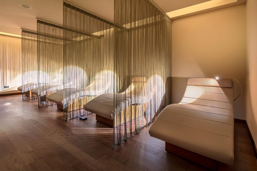 Kıbrıs Tatili - 5* Acapulco Resort Convention Spa (Otel+Uçak+Transfer)