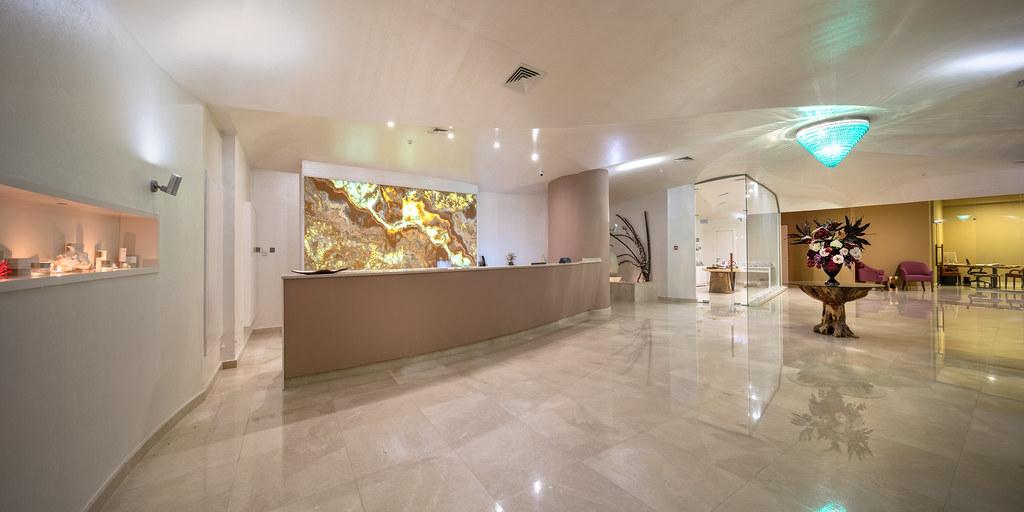 Kıbrıs Tatili - 5* Acapulco Resort Convention Spa (Otel+Uçak+Transfer)