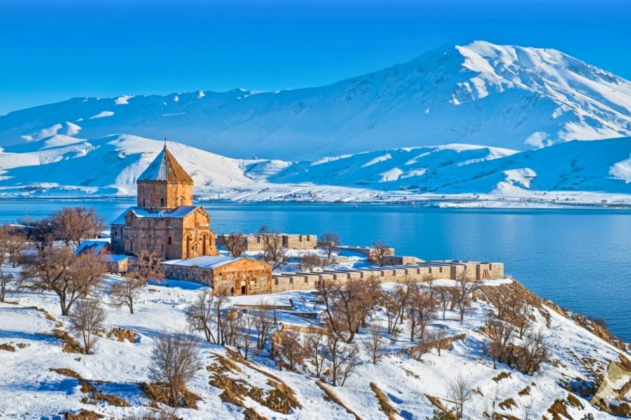 Bursa Kalkışlı 6 Gece 7 Gün Benzersiz Doğu Ekspresi Turu