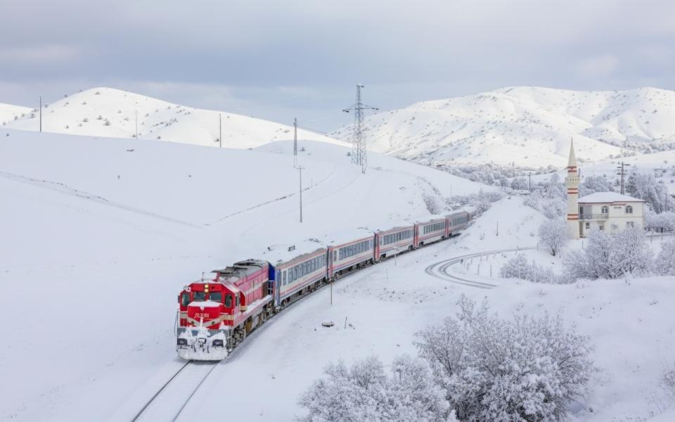 Bursa Kalkışlı 6 Gece 7 Gün Benzersiz Doğu Ekspresi Turu