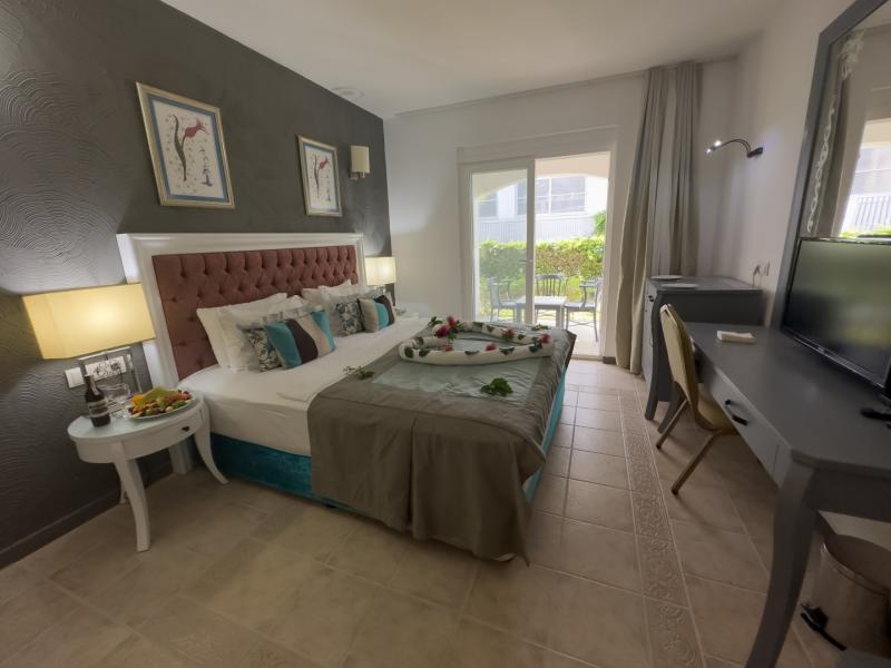 Tiana Beach Resort Bodrum | 3 Gece Konaklamalı