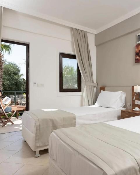 Anadolu Hotel Gümbet Bodrum | 4 Gece Konaklamalı | İstanbul , İzmit, Bursa Ve İzmir Hareketli