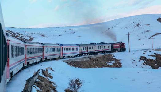 Uçaklı Batum Tiflis Kars Erzurum Doğu Ekspresi Turu (3 gece Konaklamalı)