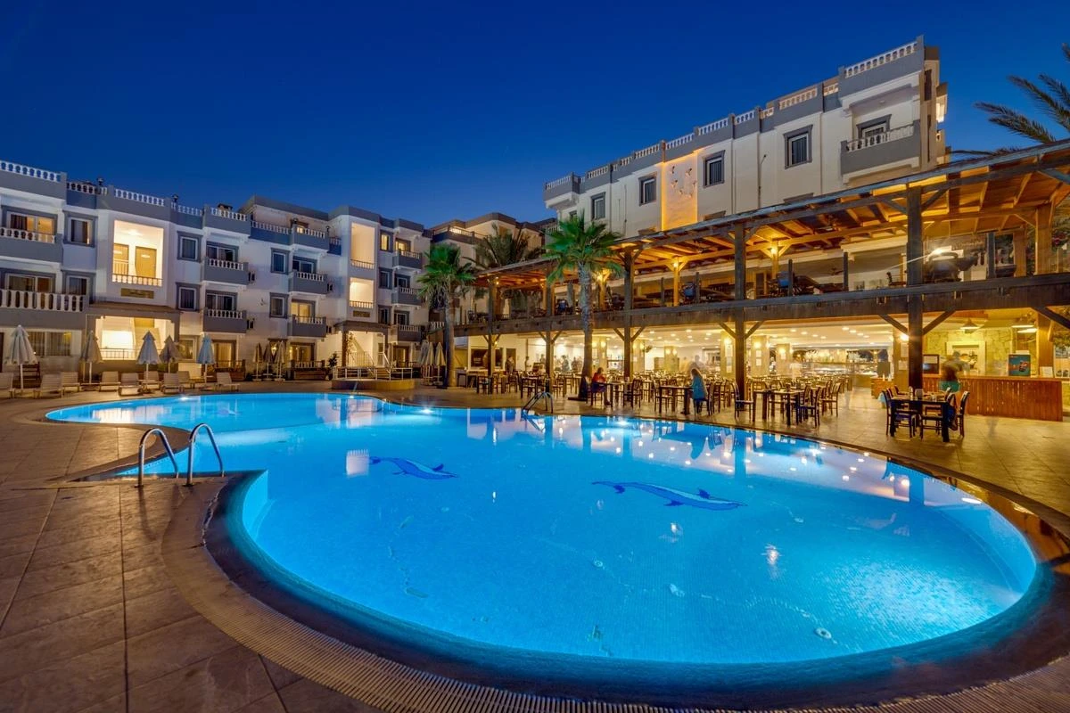 Fora Holiday Hotel Bodrum Gümbet / 4 Gece 5 Gün