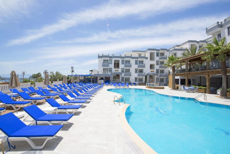 Fora Holiday Hotel Bodrum Gümbet / 3 Gece 4 Gün
