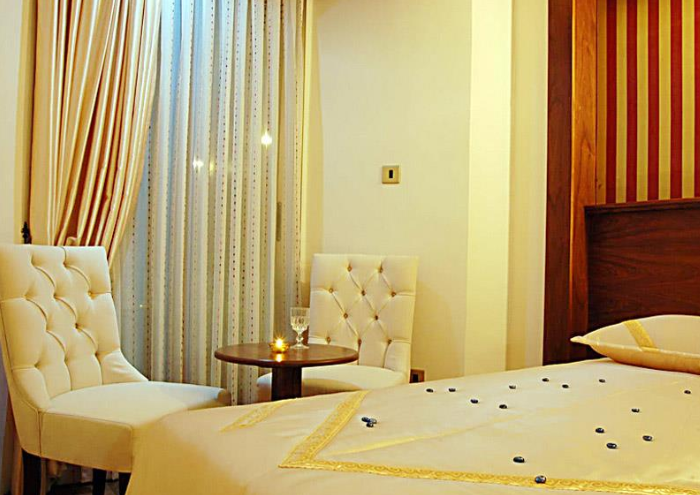Grand Center Boutique Hotel