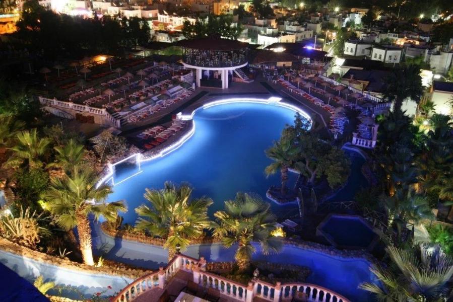 Phoenix Sun Hotel Bodrum | 3 Gece  4 Gün 