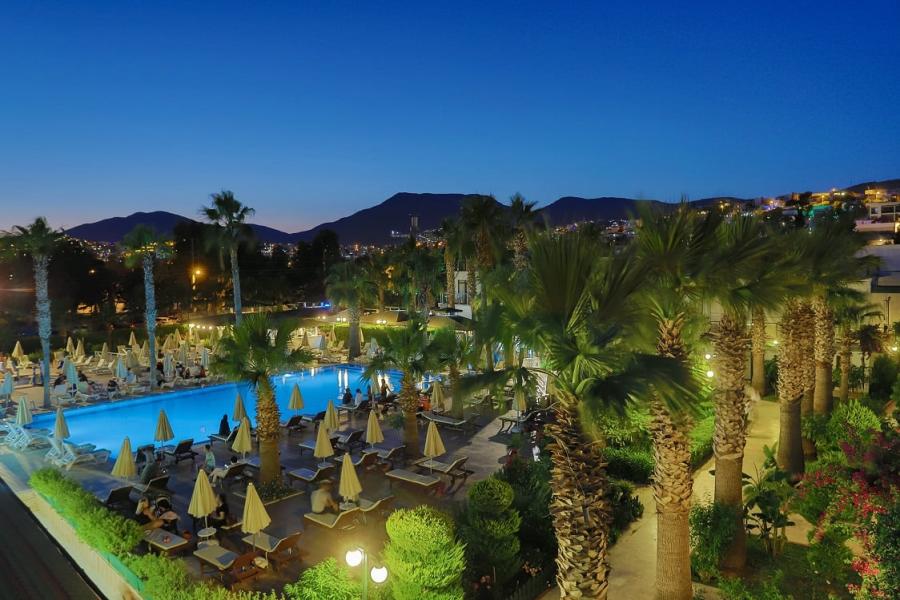  Anadolu Hotels Bodrum 4 Gece 5 Gün  
