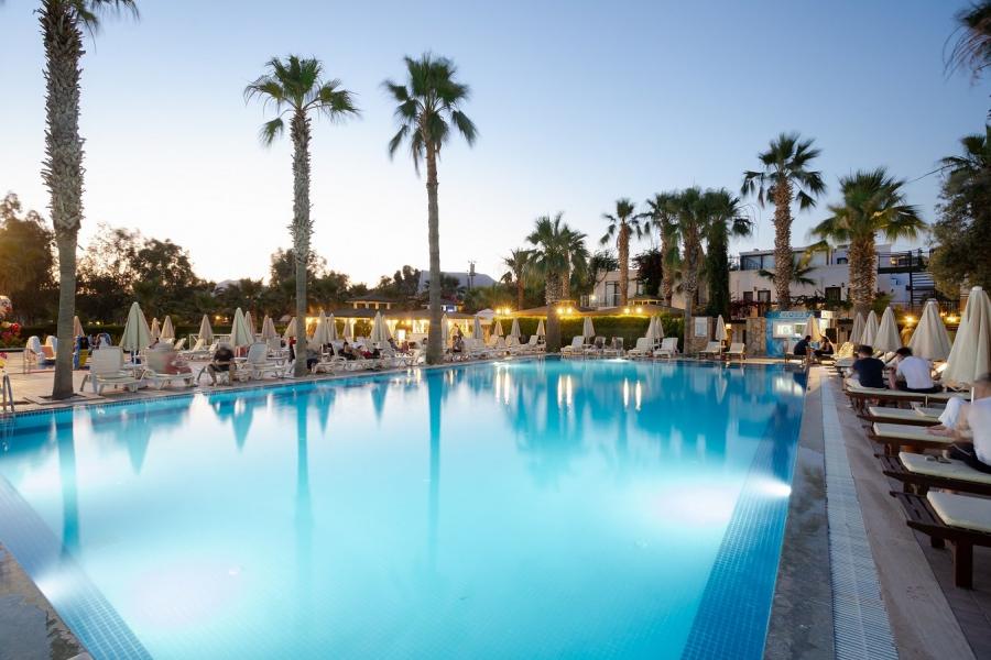  Anadolu Hotels Bodrum 4 Gece 5 Gün  