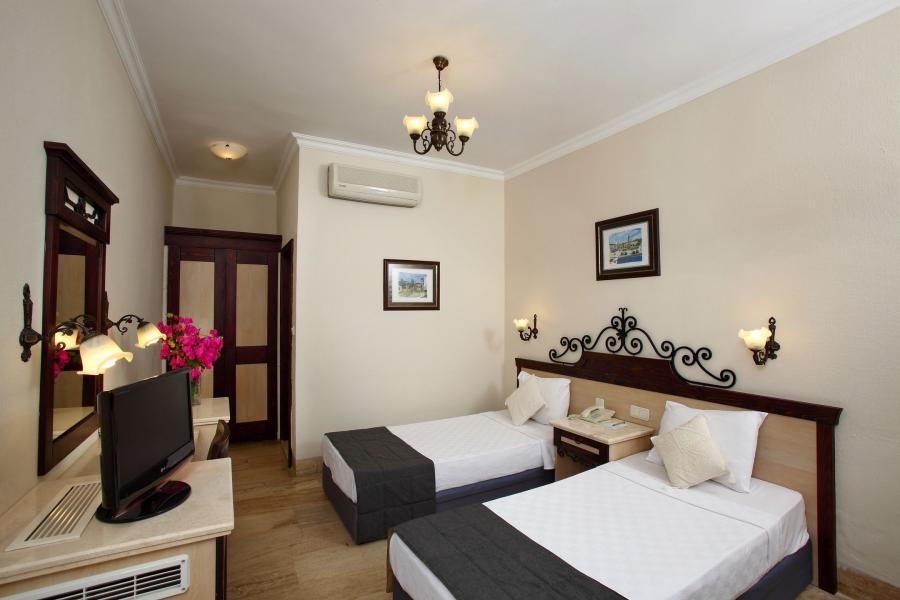 Cactus Fleur Beach Yalıkavak Hotel Bodrum | 4 Gece Konaklamalı