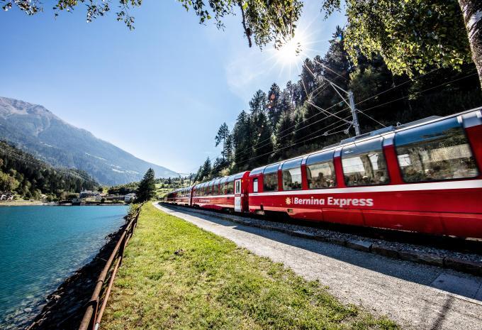 KLASİK İTALYA ve BERNİNA EXPRESS ile İSVİÇRE TURU - Pegasus HY ile 6 Gece - 2025 Yaz - BGY FCO - Sabah git akşam dön