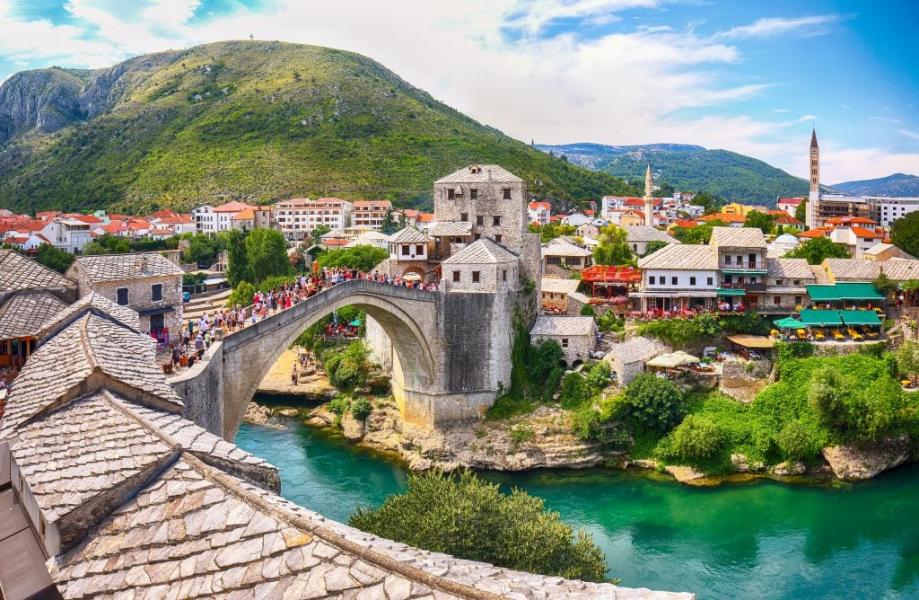 İZMİR’den KOSOVALI ELEGANT BALKANLAR Pegasus Hava Yolları ile 7 Gece (SKP-SKP)